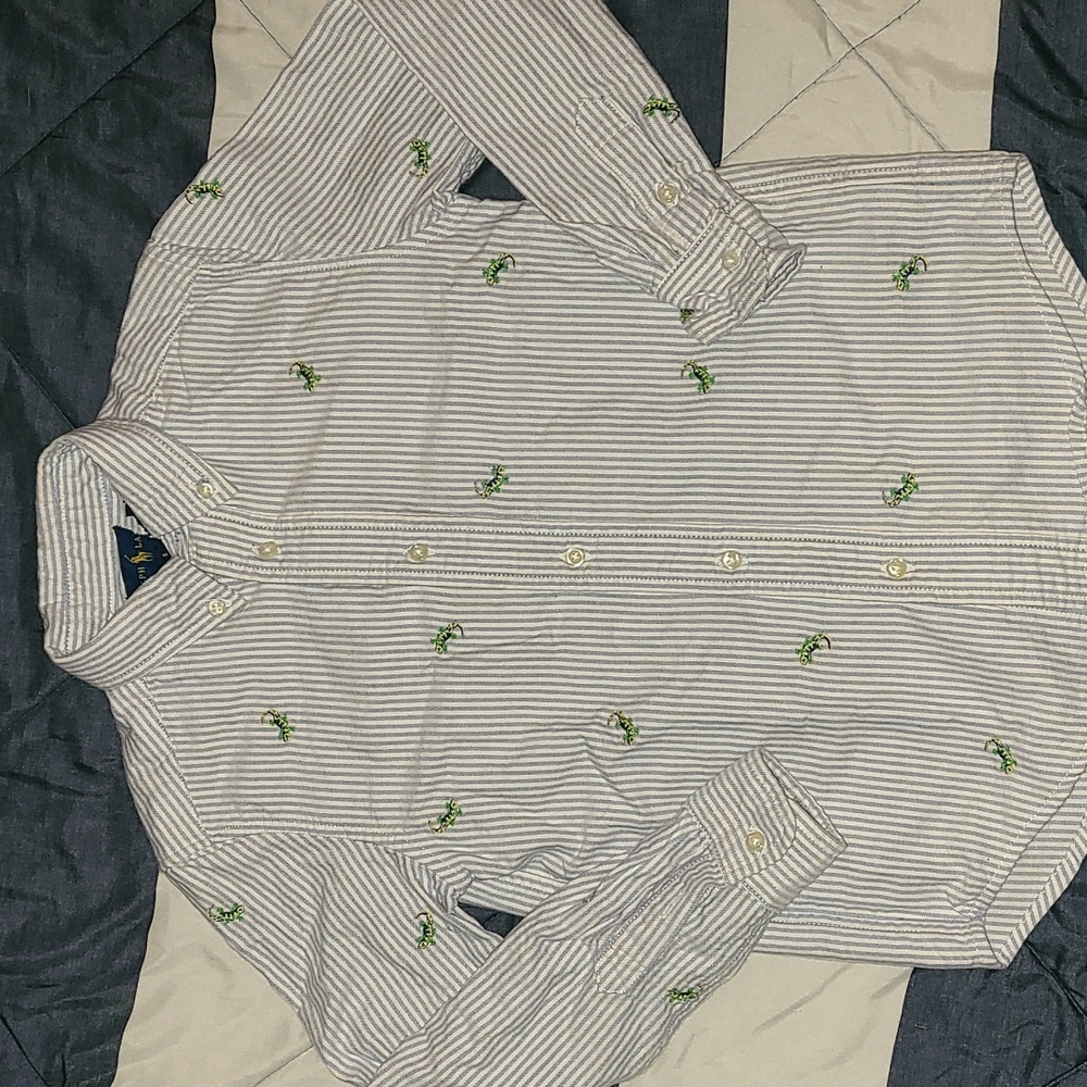 Boys button up shirt - size 6